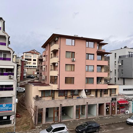 City View Apartment With 2 Bedrooms And Free Garage Blagoevgrad Buitenkant foto
