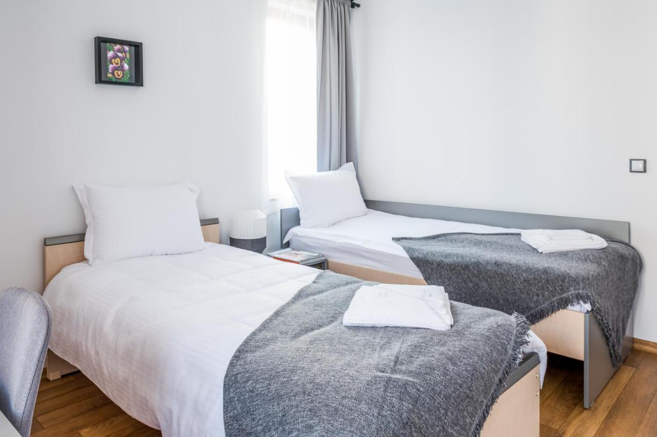 City View Apartment With 2 Bedrooms And Free Garage Blagoevgrad Buitenkant foto
